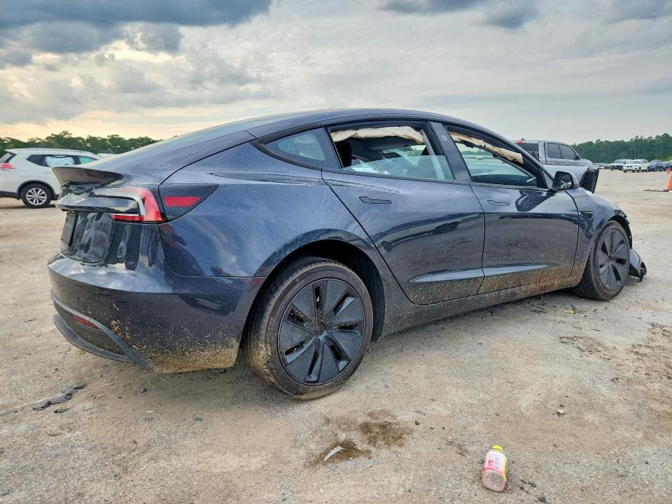 2024 TESLA MODEL 3 3