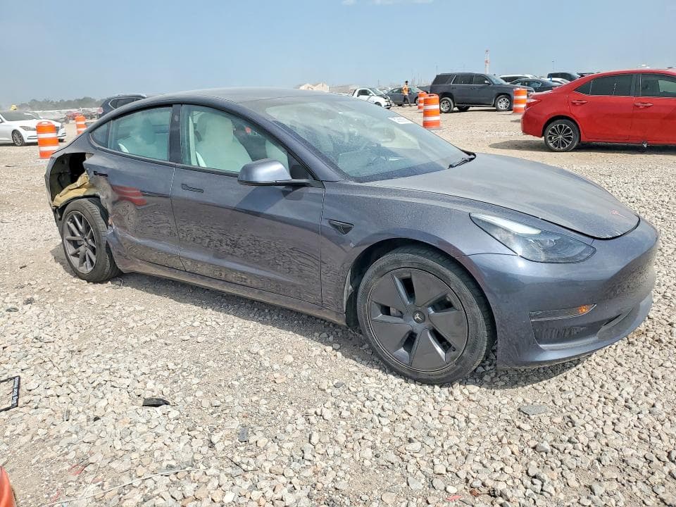 2023 TESLA MODEL 3 4