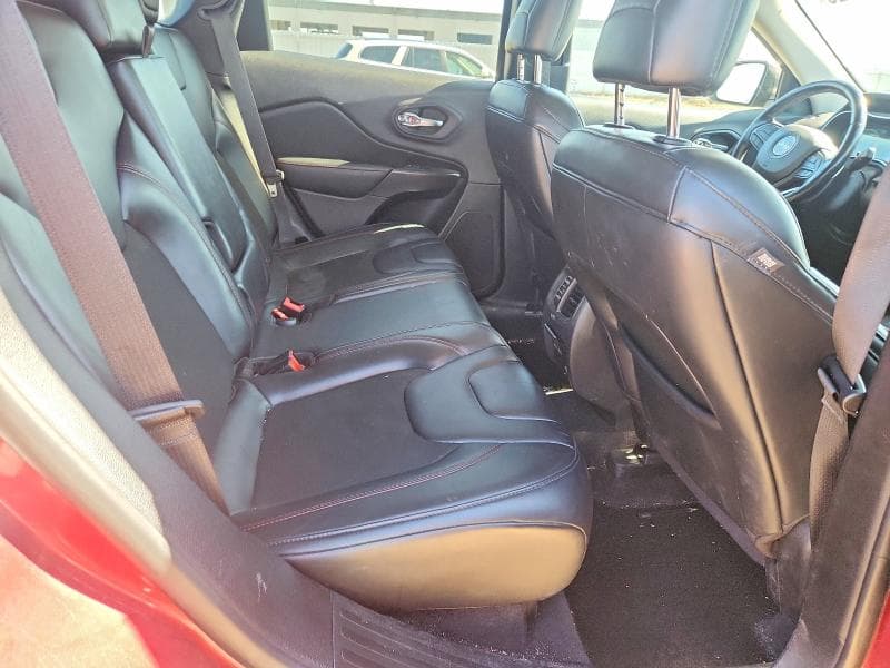 2020 JEEP CHEROKEE TRAILHAWK 11