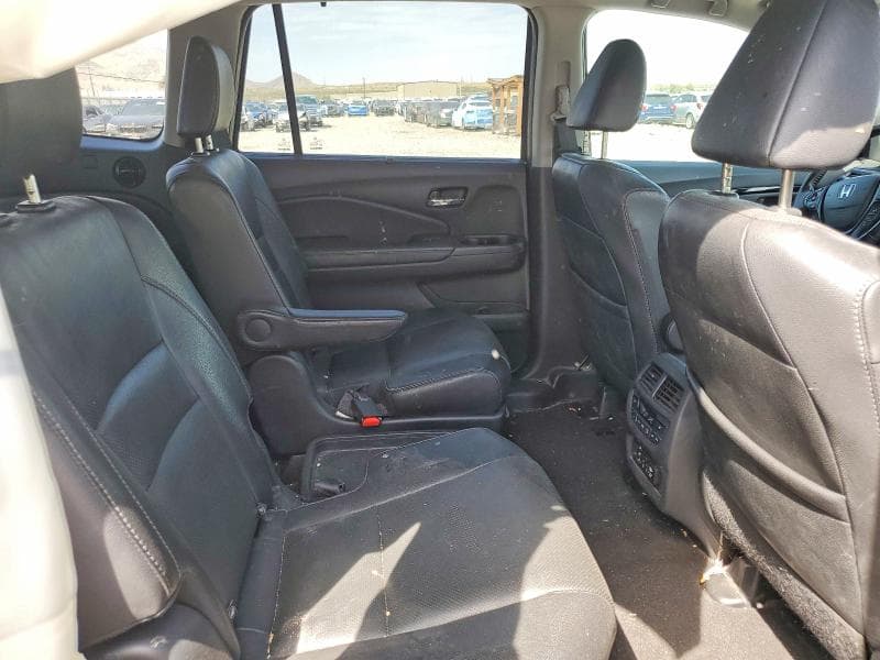 2017 HONDA PILOT ELITE 10