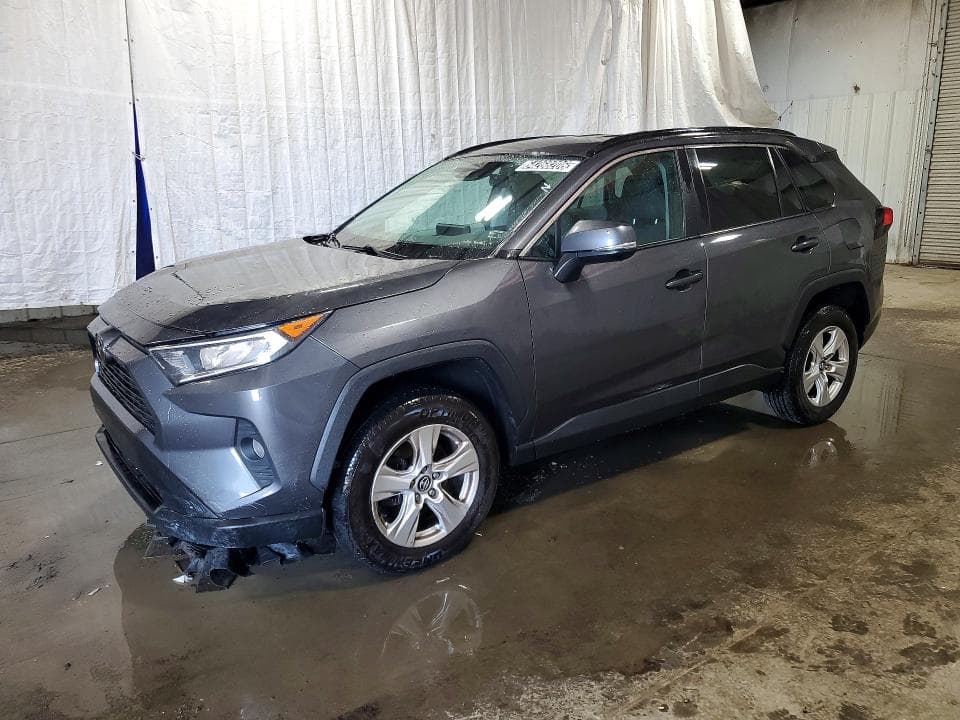 2021 TOYOTA RAV4 XLE - 1