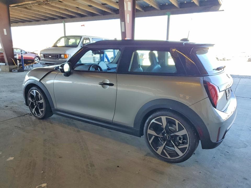 2025 MINI COOPER S 2