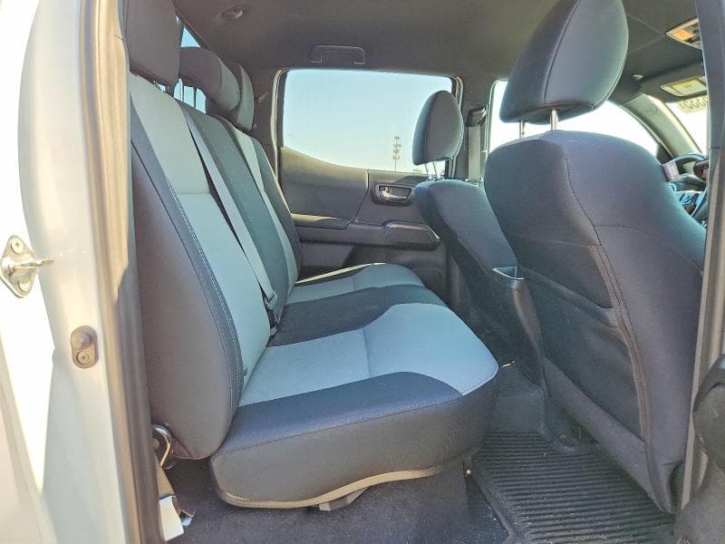 2021 TOYOTA TACOMA TRD OFF-ROAD 10