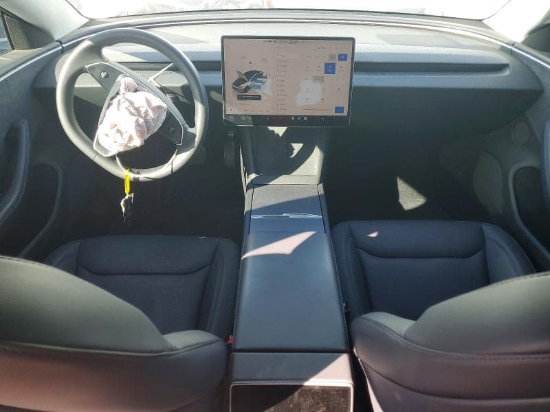 2024 TESLA MODEL 3 8