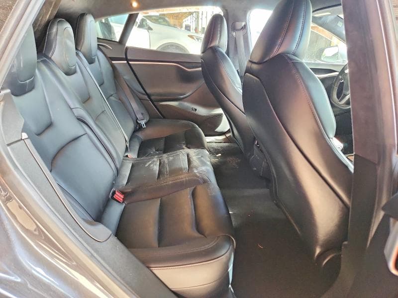 2020 TESLA MODEL S 10