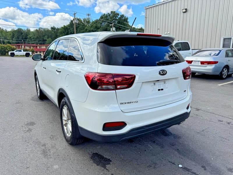 2019 KIA SORENTO LX 2