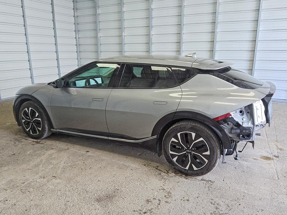 2023 KIA EV6 WIND 2