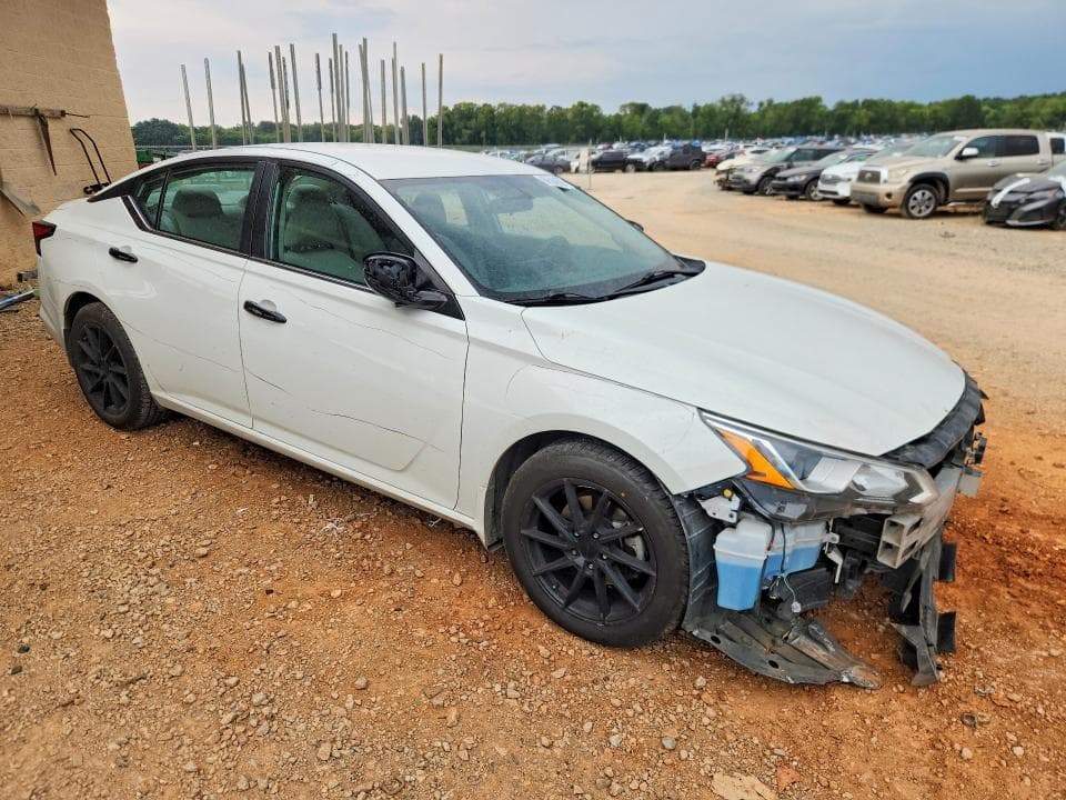 2019 NISSAN ALTIMA S 4