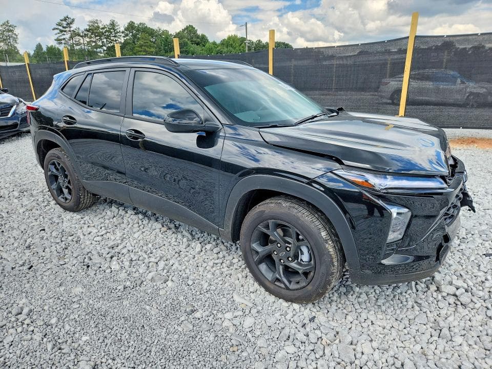 2026 CHEVROLET TRAX 1LT 4