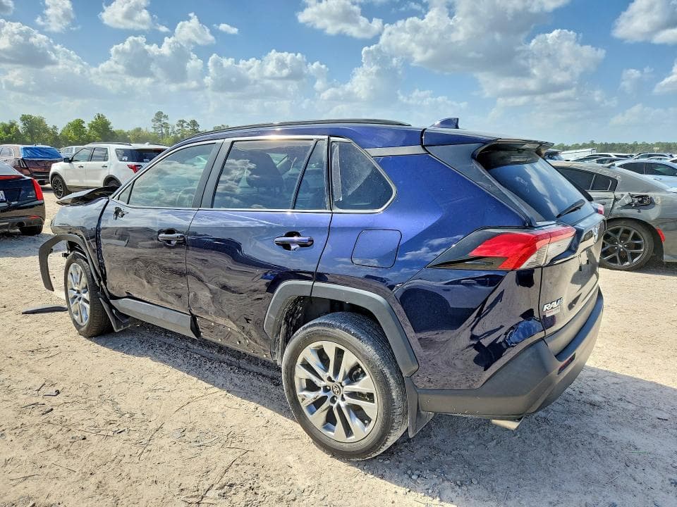 2024 TOYOTA RAV4 XLE PREMIUM 2