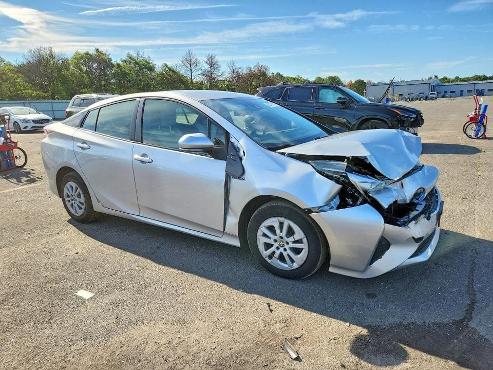2018 TOYOTA PRIUS ONE 4