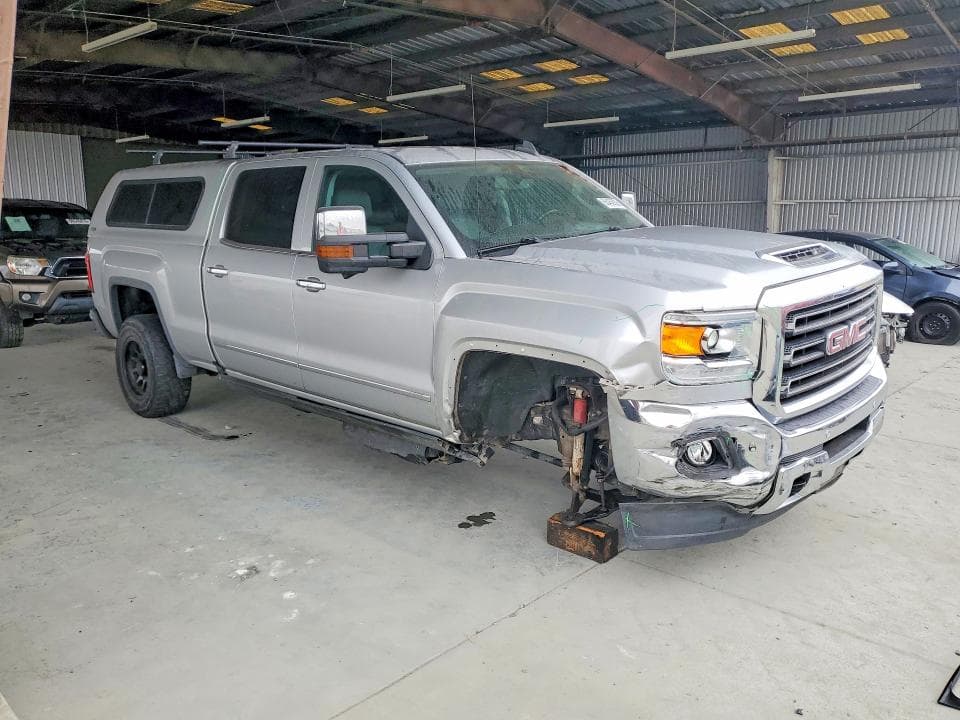 2018 GMC SIERRA K2500 SLT 4