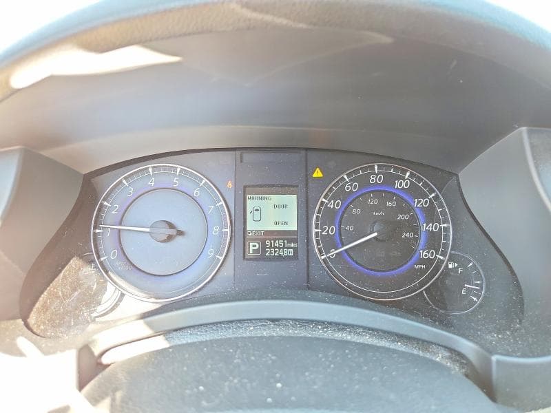 2017 INFINITI QX50 BASE 9