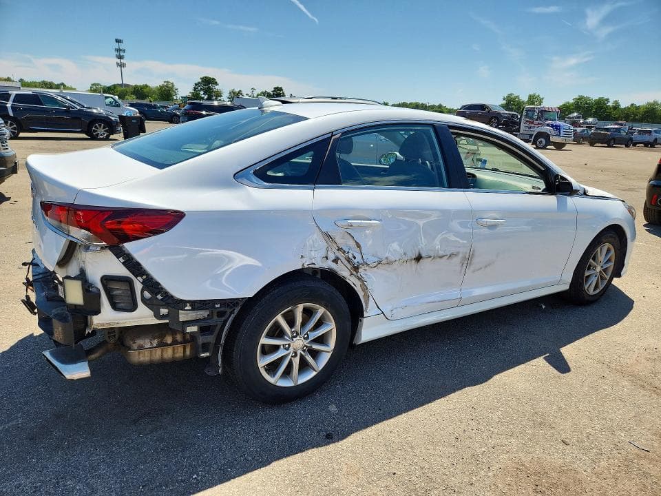 2019 HYUNDAI SONATA SE 3