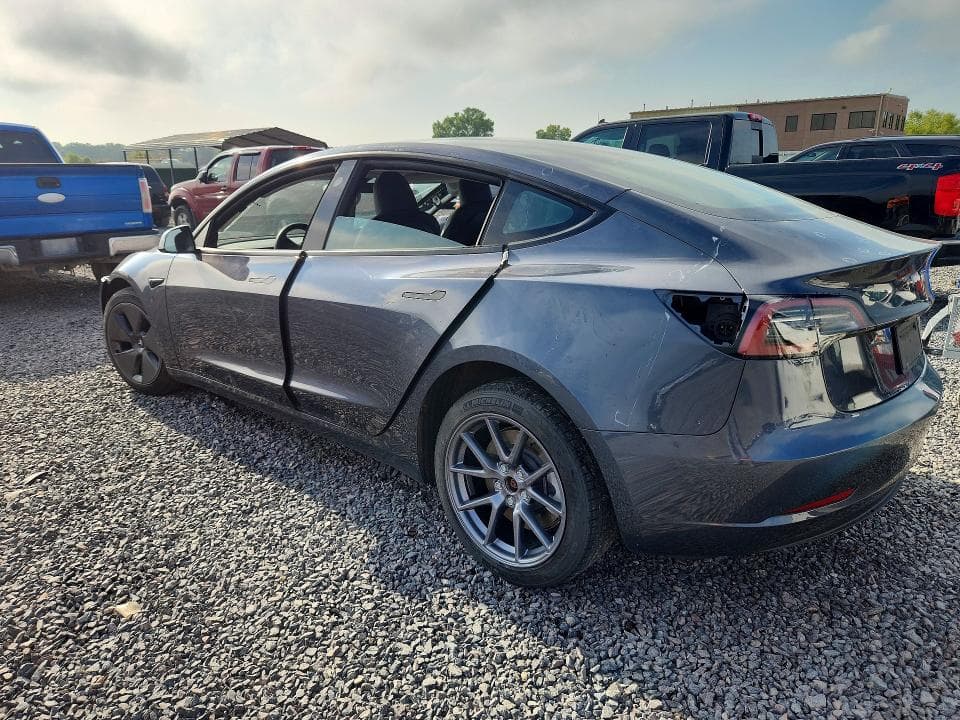 2023 TESLA MODEL 3 2