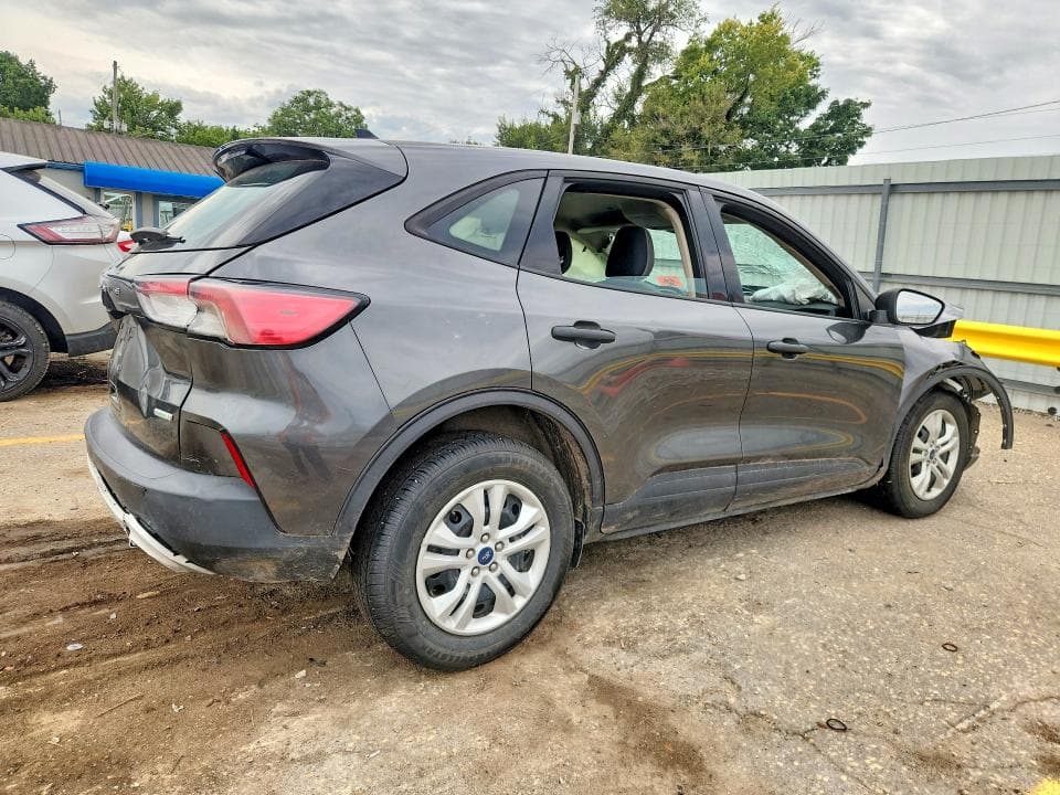 2020 FORD ESCAPE S 3