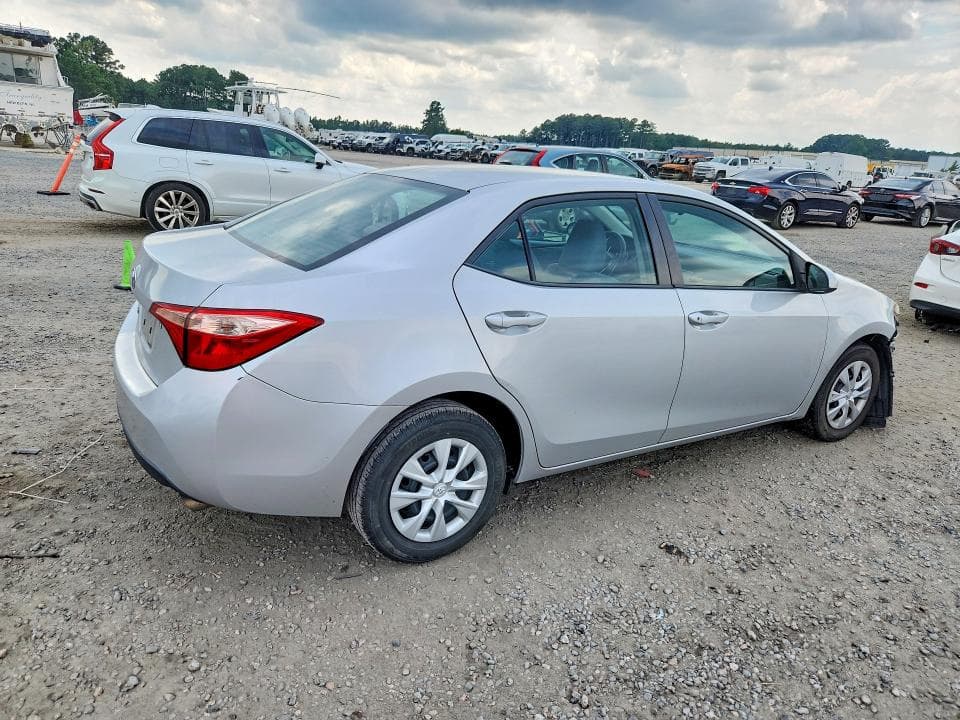 2017 TOYOTA COROLLA L 3