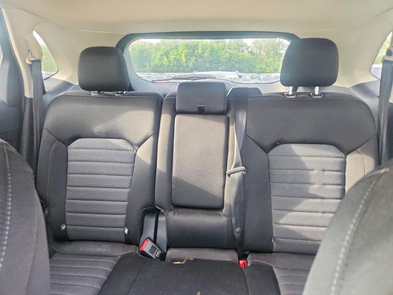 2017 FORD EDGE SE 10