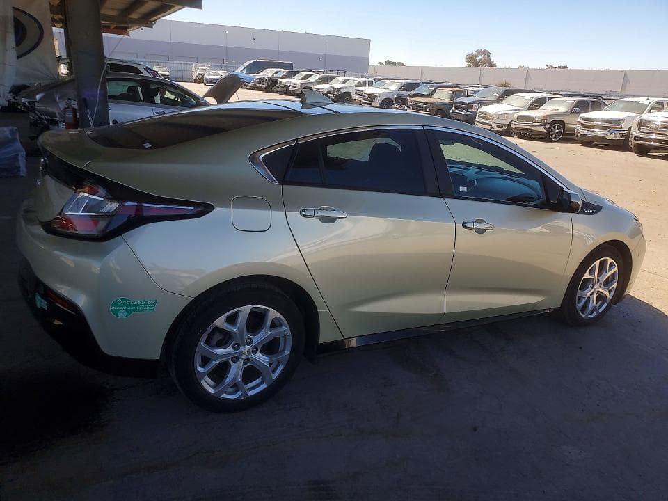 2017 CHEVROLET VOLT PREMIER 3