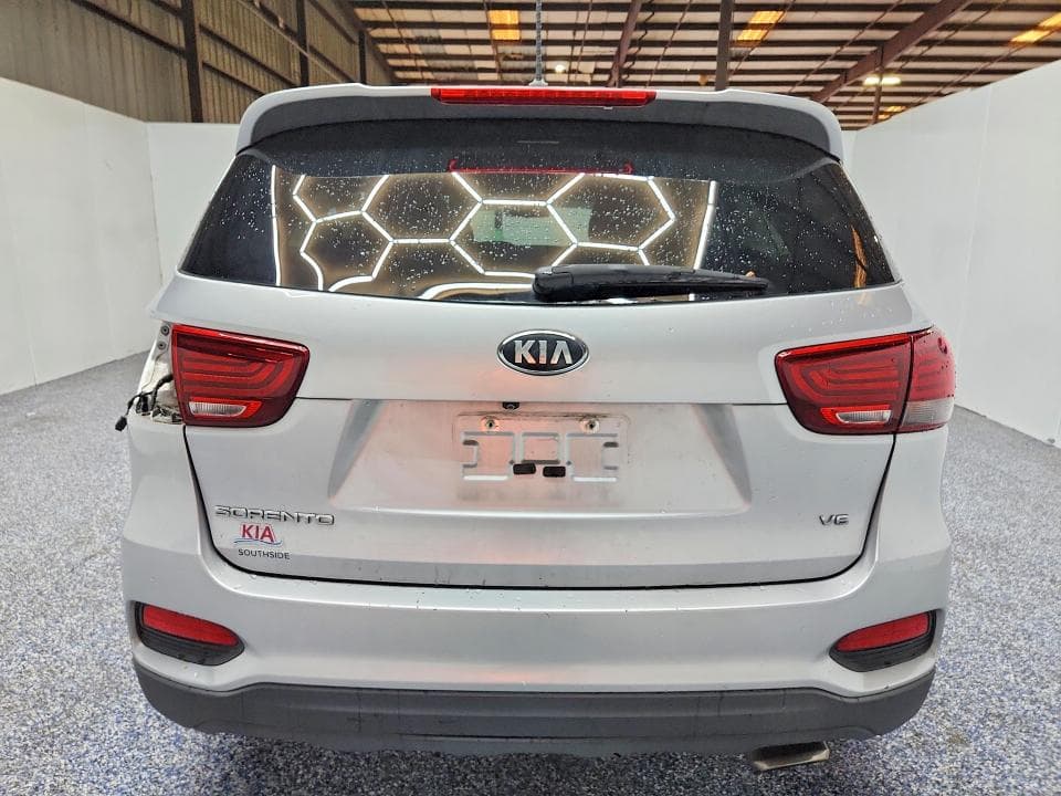 2019 KIA SORENTO LX V6 6