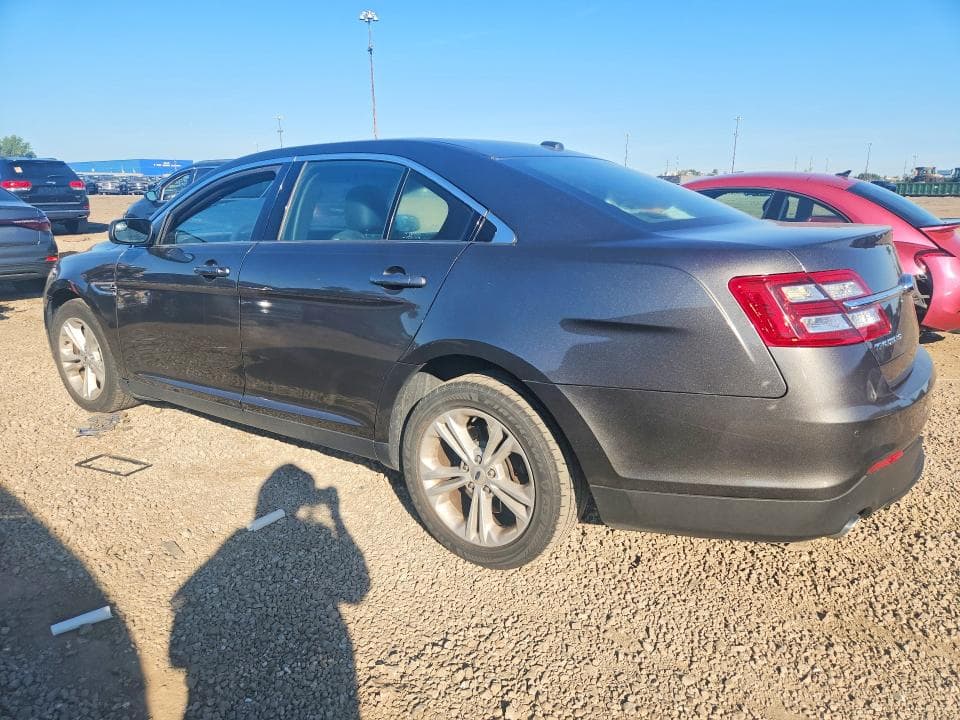2018 FORD TAURUS SEL 2