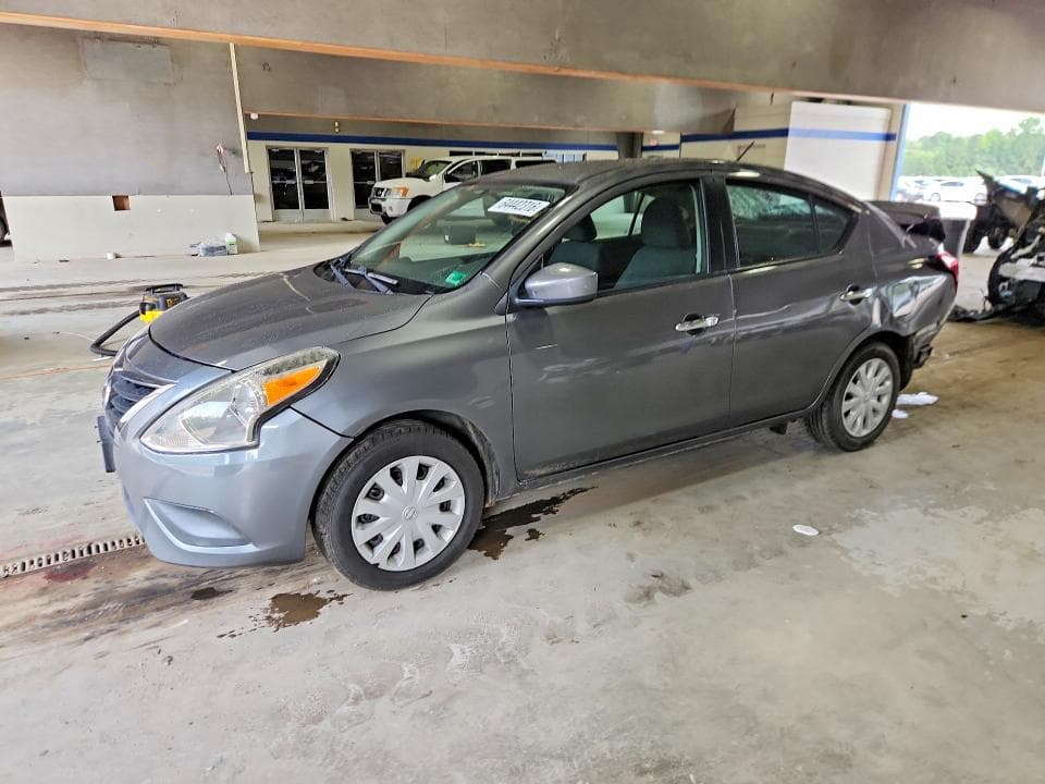 2018 NISSAN VERSA SV - 1