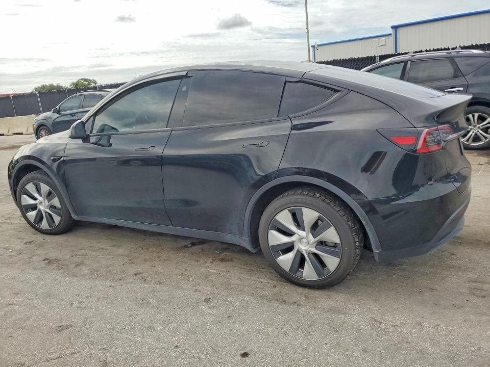 2023 TESLA MODEL Y 2
