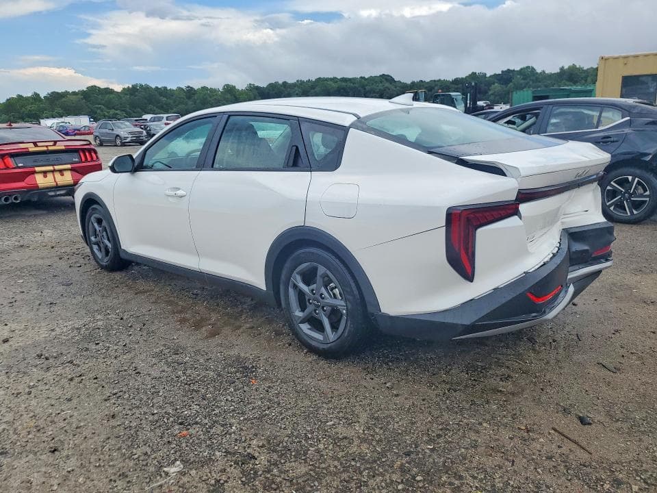 2026 KIA K4 LXS 2