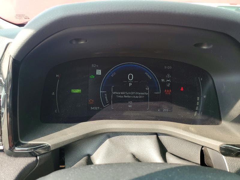 2025 TOYOTA CAMRY LE 9