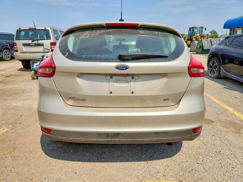 2017 FORD FOCUS SE 6