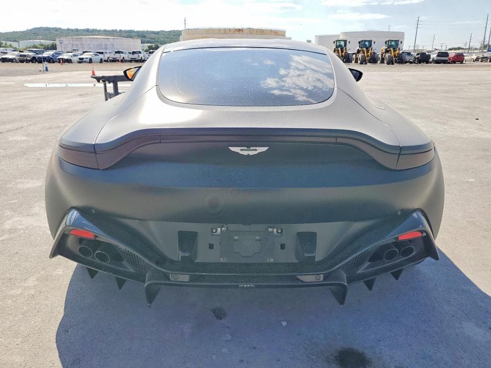 2019 ASTON MARTIN VANTAGE 6