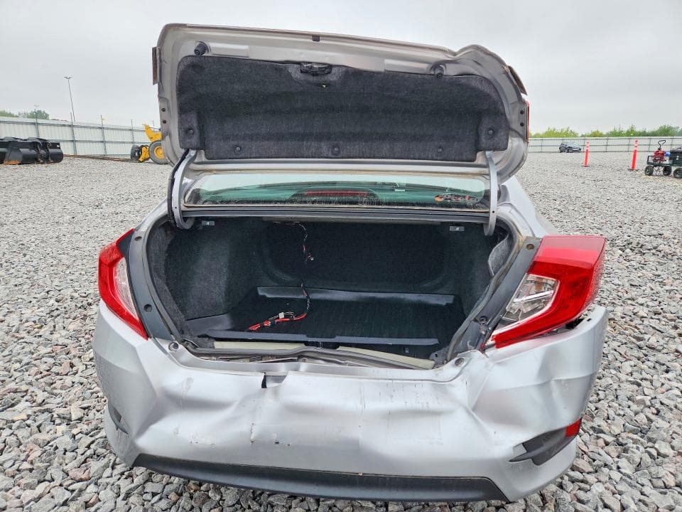 2018 HONDA CIVIC EX 6