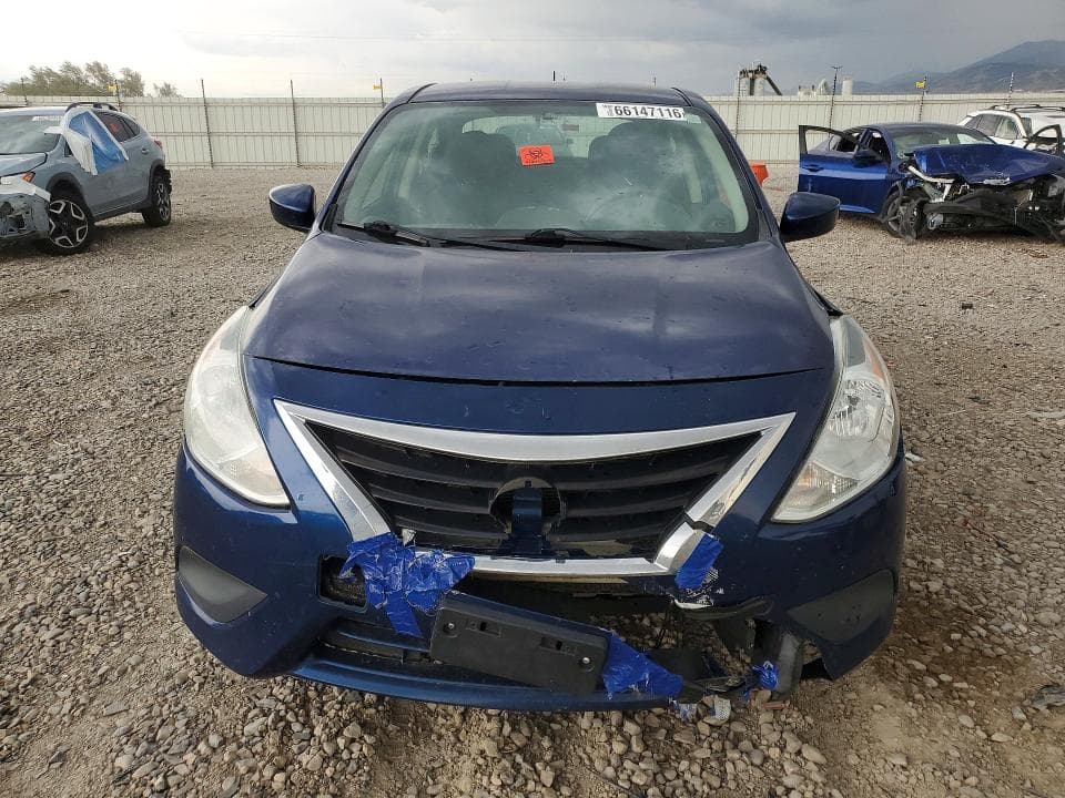 2018 NISSAN VERSA SV 5