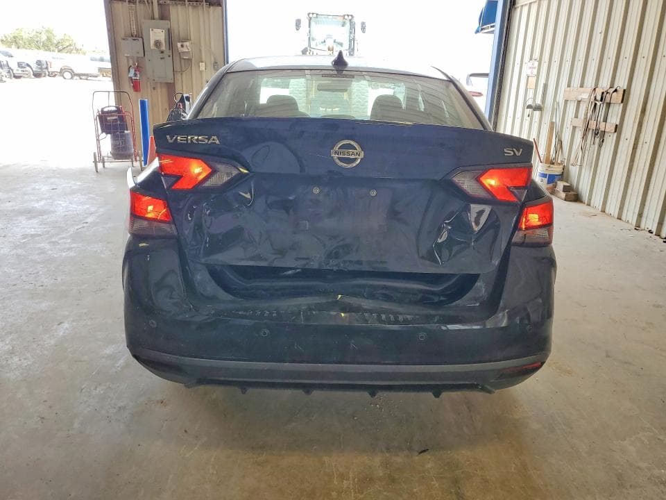 2021 NISSAN VERSA SV 6