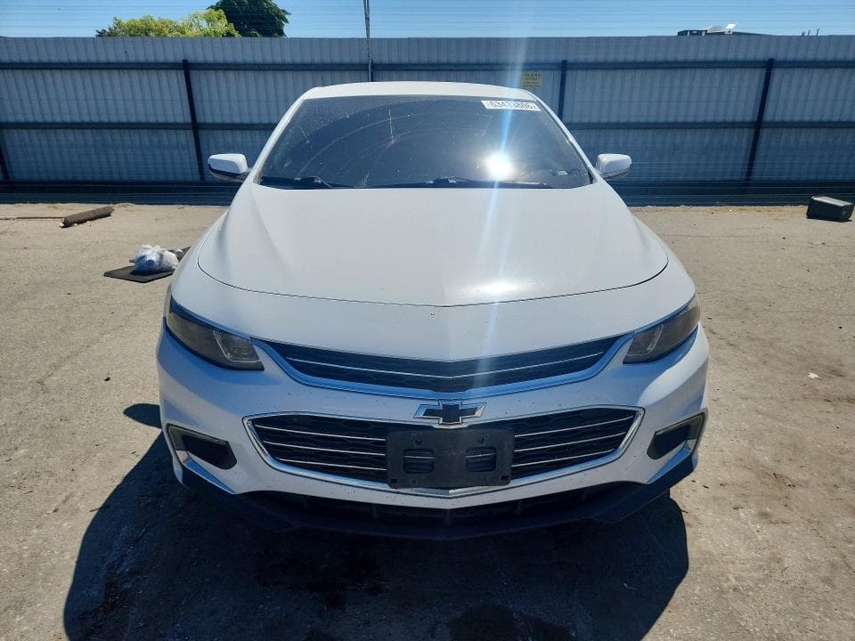 2017 CHEVROLET MALIBU LT 5