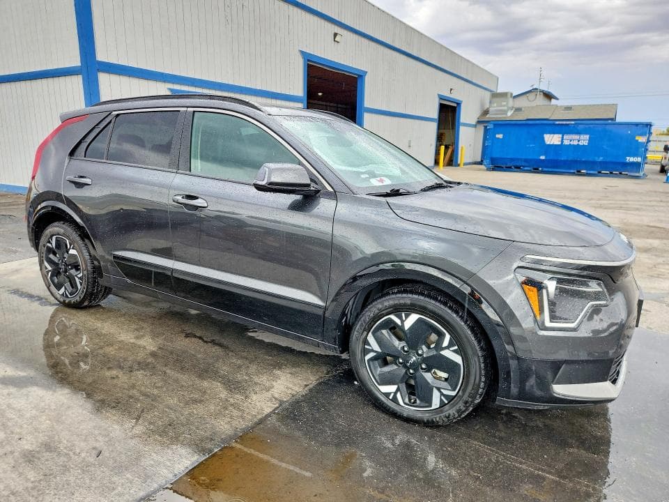 2023 KIA NIRO WIND 4