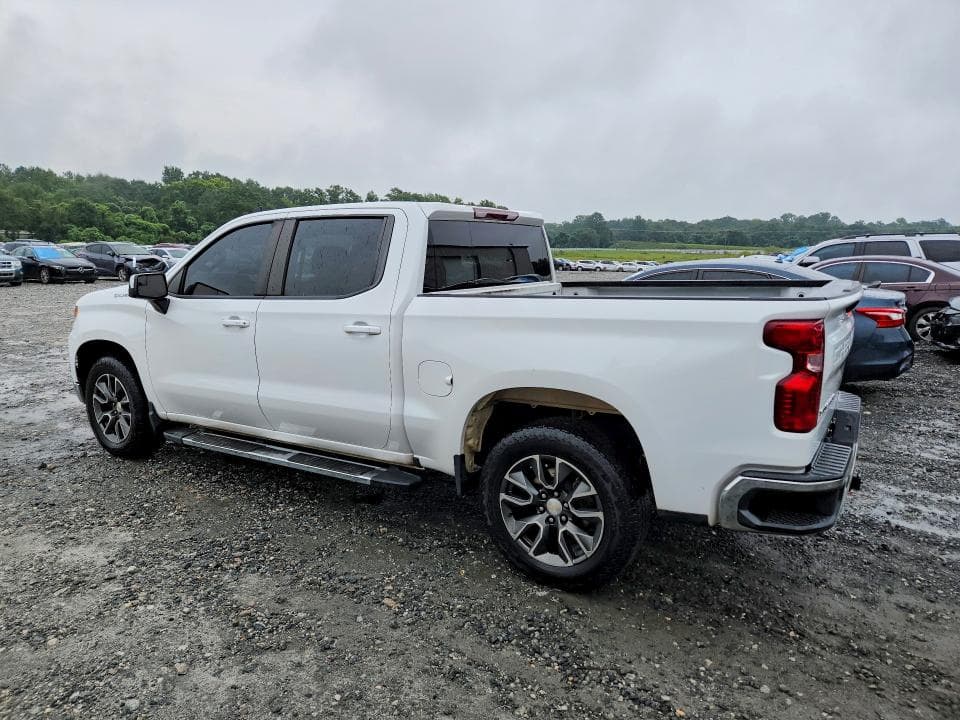 2023 CHEVROLET SILVERADO C1500 LT 2