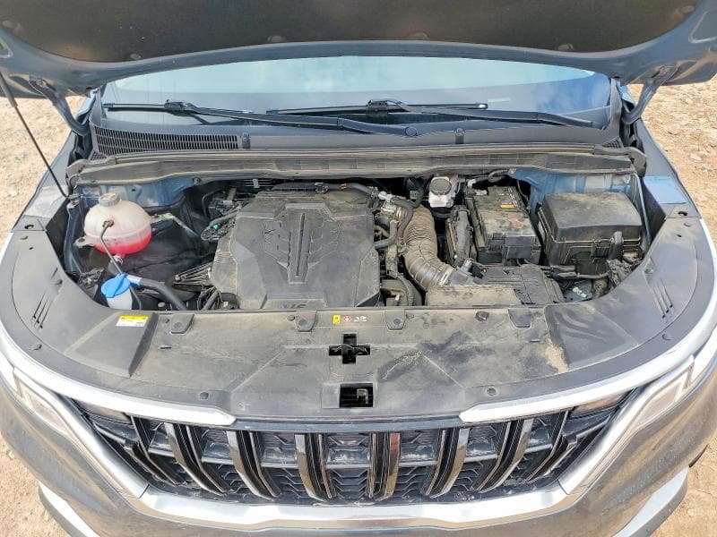 2024 KIA CARNIVAL EX 12