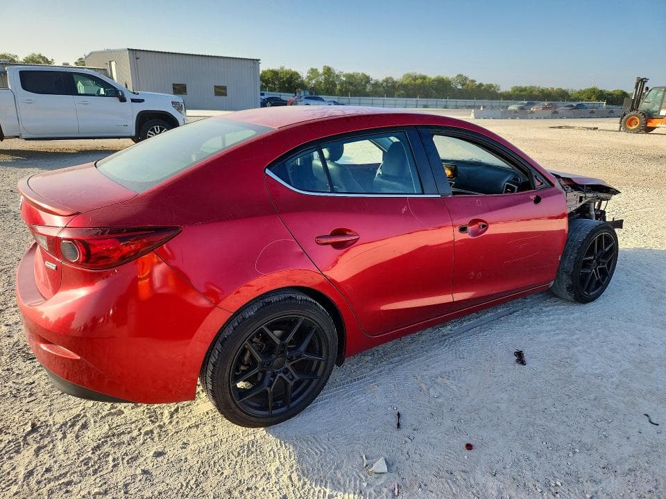 2018 MAZDA 3 TOURING 3