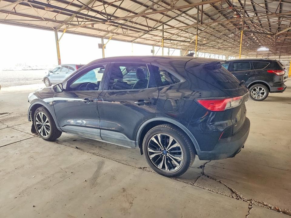 2021 FORD ESCAPE SE 2