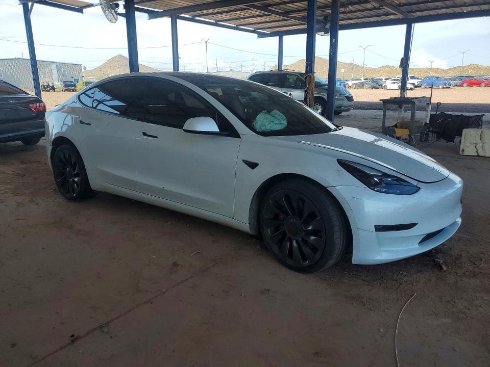2023 TESLA MODEL 3 4