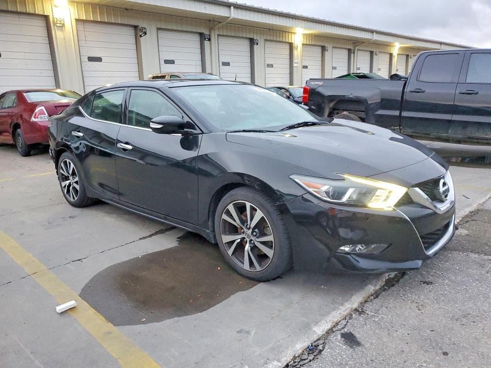 2017 NISSAN MAXIMA 4