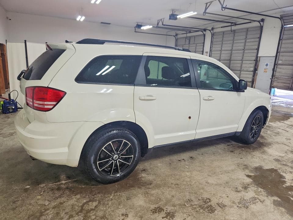 2018 DODGE JOURNEY SE 3