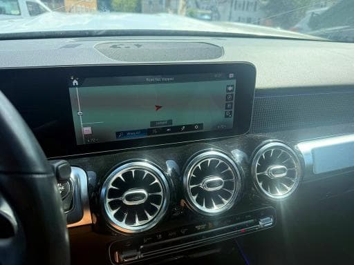 2021 MERCEDES-BENZ GLB 250 4MATIC 5