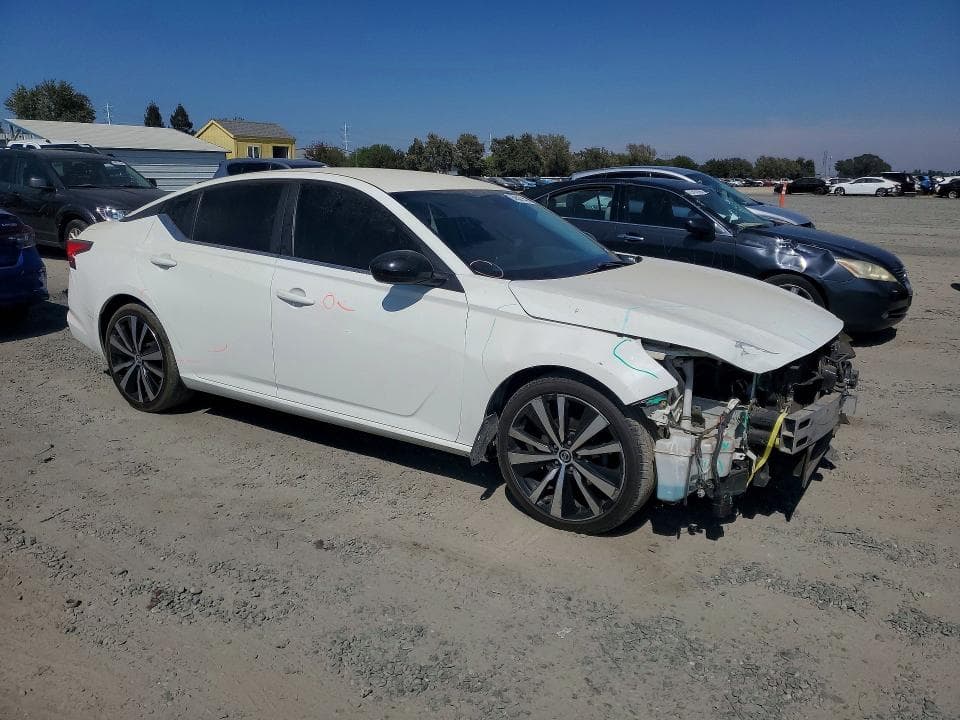 2020 NISSAN ALTIMA SR 4