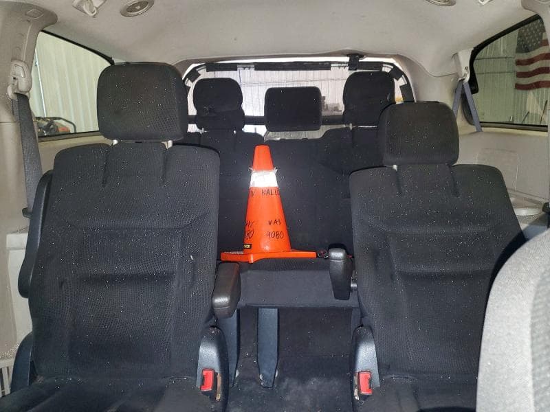 2019 DODGE GRAND CARAVAN SE 10