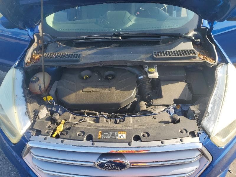 2017 FORD ESCAPE SE 12