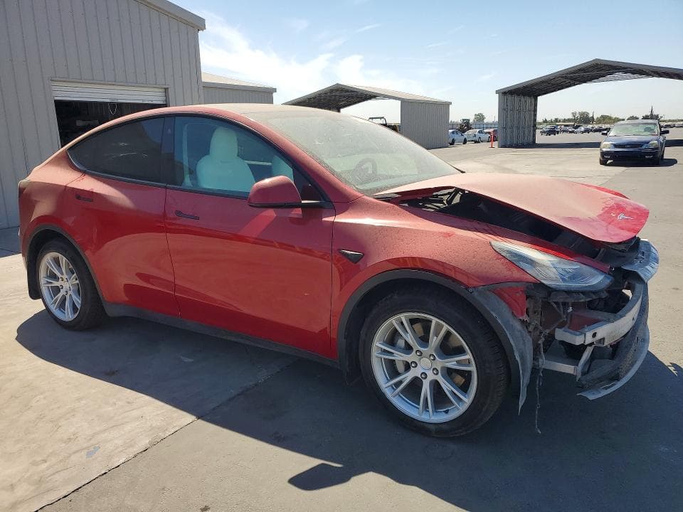2021 TESLA MODEL Y 4