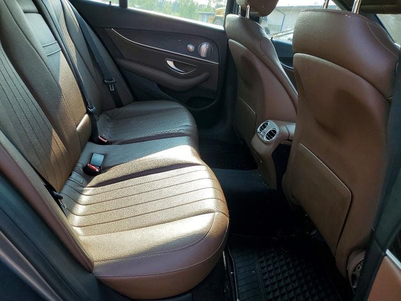 2017 MERCEDES-BENZ E 300 4MATIC 10