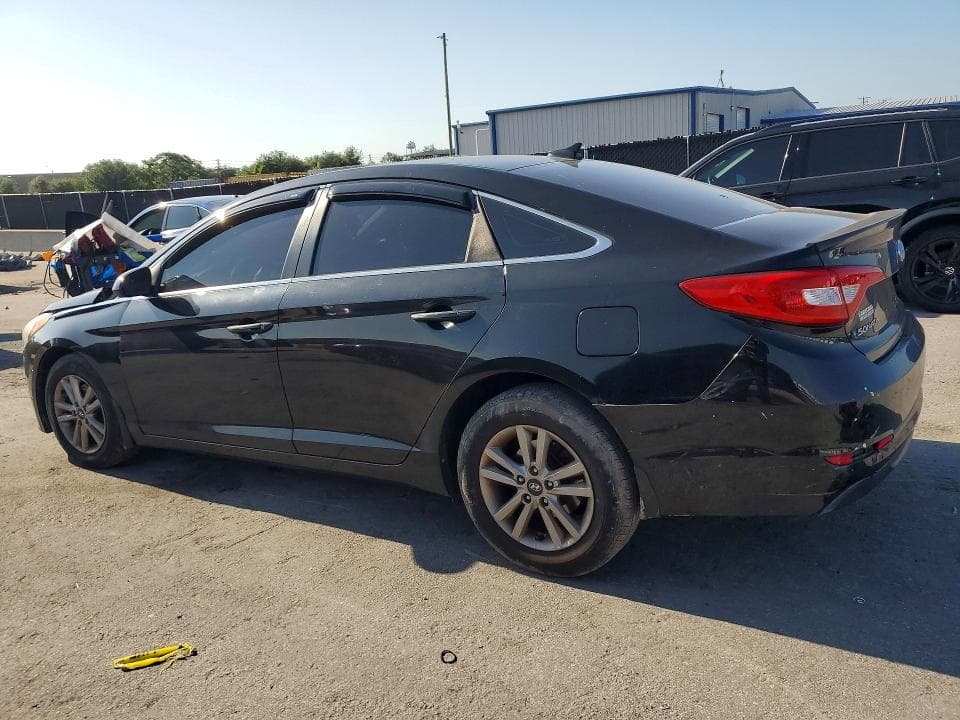 2017 HYUNDAI SONATA SE 2